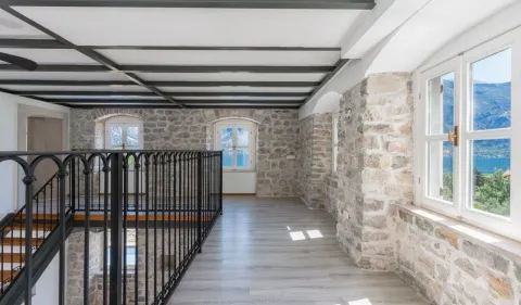 Prodaja, kuća, 800m², Prčanj, Kotor - image 12