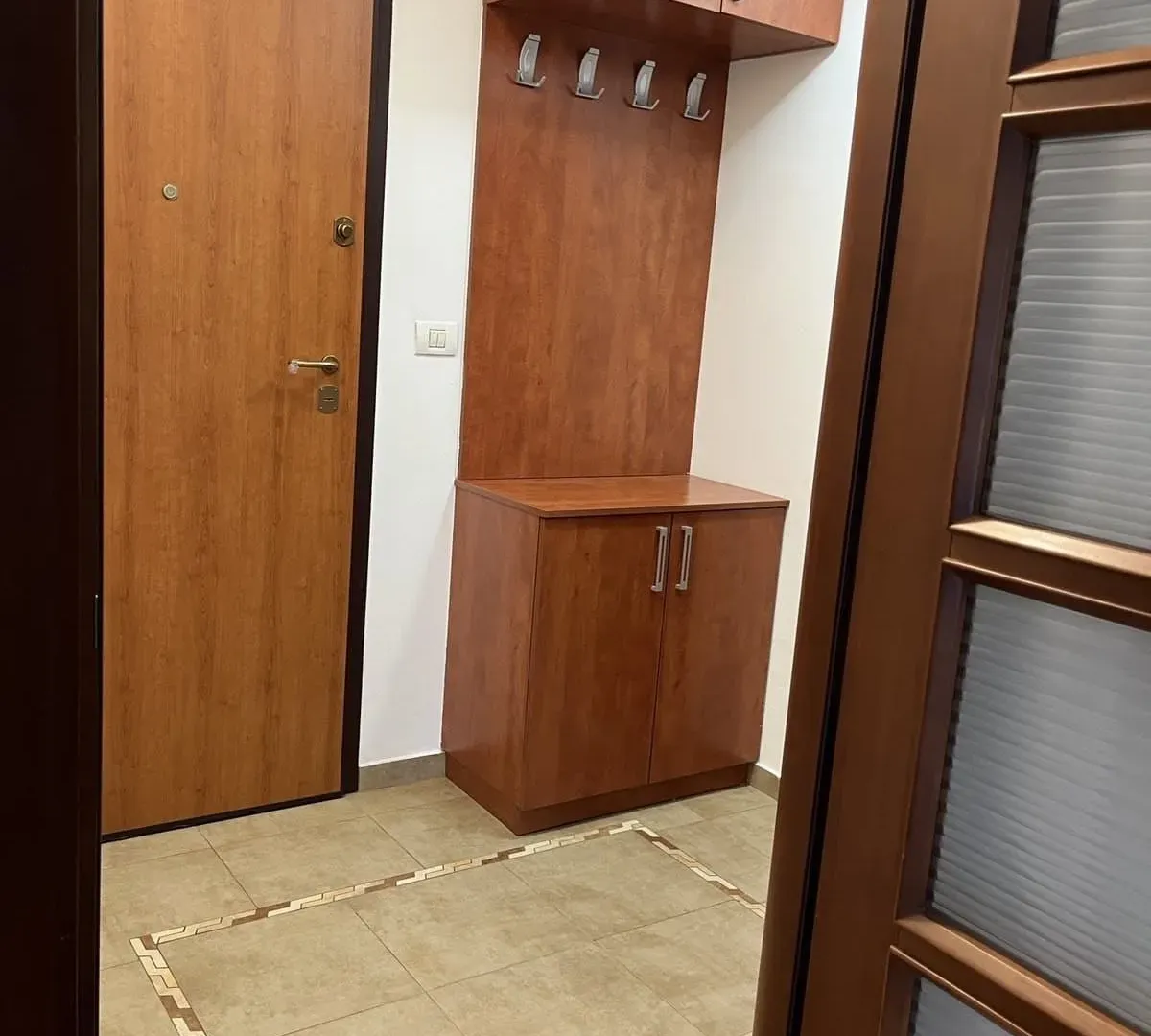 Izdavanje, jednosoban stan, 47m², Preko Morače, Podgorica