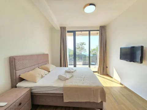 Rent, house, 208m², Budva, Crna Gora - image 3