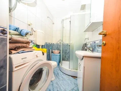Rent, one bedroom apartment, 40m², Pobrežje, Podgorica - image 5