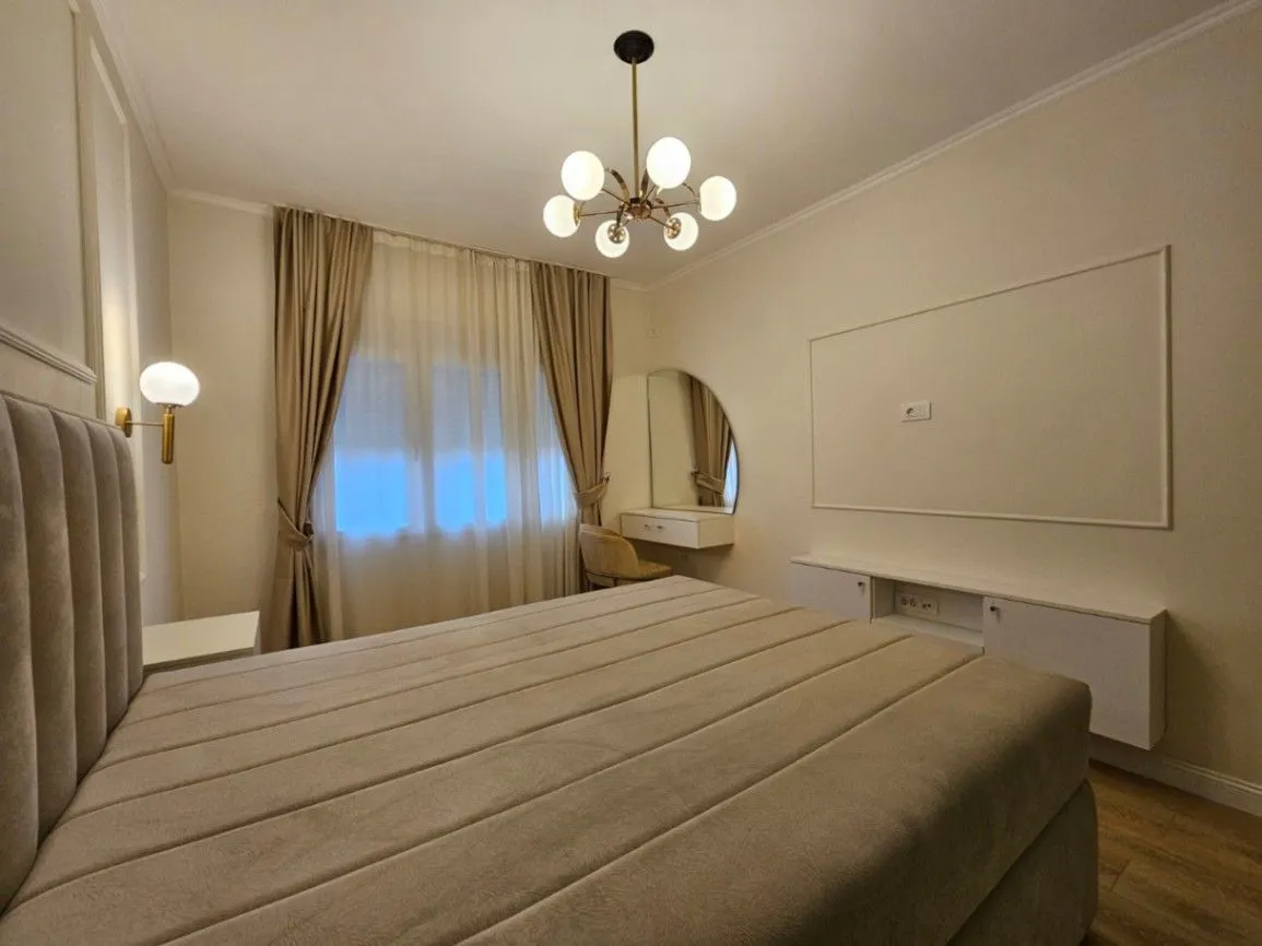 Izdavanje, dvosoban stan, 65m², Preko Morače, Podgorica