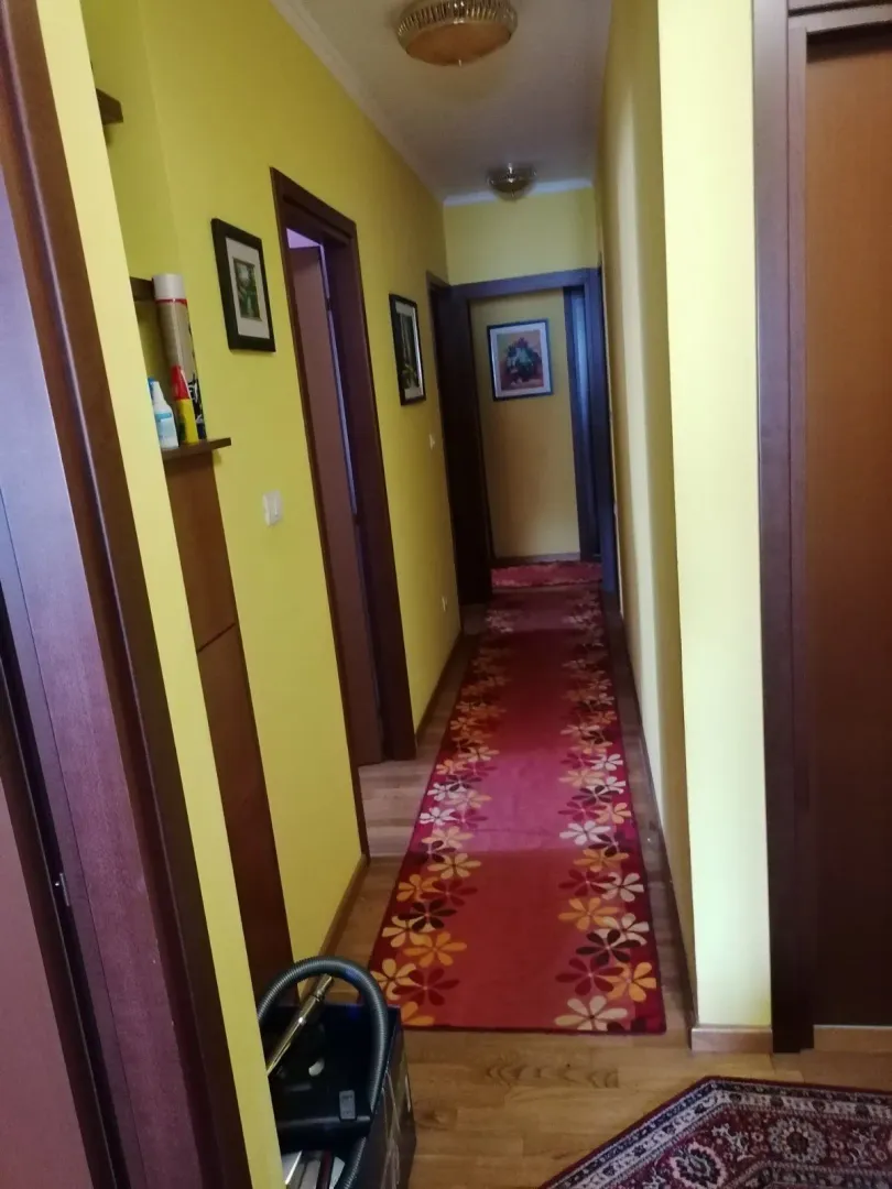 Prodaja, četvorosoban stan, 120m², City Kvart, Podgorica