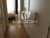 Izdavanje, trosoban stan, 79m², Savski Venac, Beograd - image 8