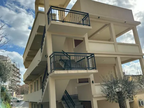 Izdavanje, jednosoban stan, 55m², Budva, Crna Gora - image 13