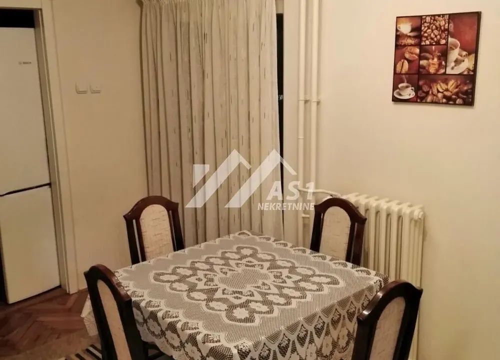 Izdavanje, dvosoban stan, 55m², Banatić, Novi Sad Sve Podlokacije