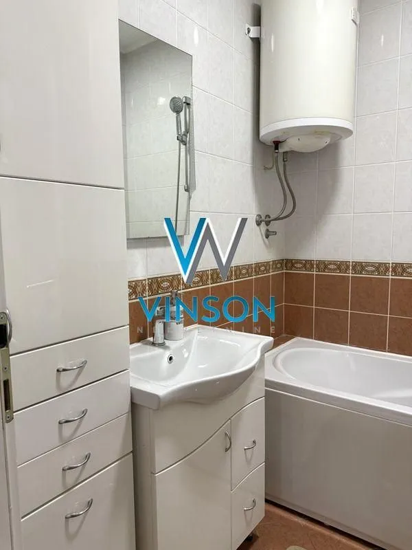 Izdavanje, jednosoban stan, 50m², Grbavica, Novi Sad Sve Podlokacije