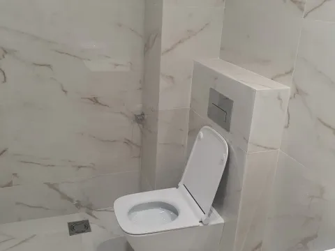 Izdavanje, dvosoban stan, 82m², Kod Capital Plaze, Podgorica - image 14