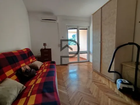 Prodaja, stan, 65m², Stari Aerodrom, Podgorica - image 10