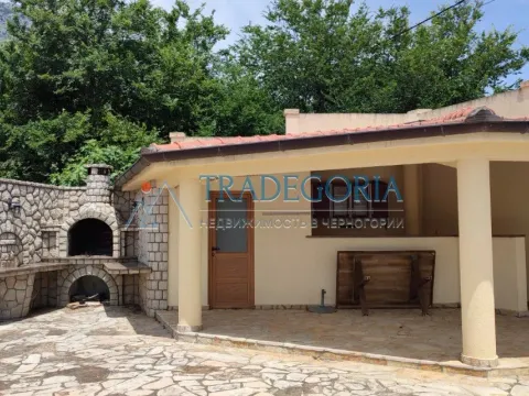 Prodaja, kuća, 400m², Bar, Crna Gora - image 15