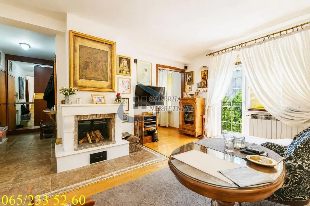 Prodaja, stan, 108m², Stari Grad, Beograd