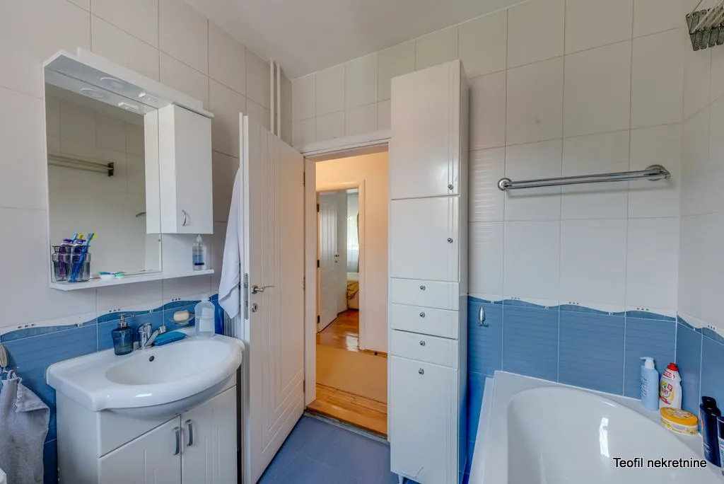 Sale, three bedroom apartment, 63m², Južni Bulevar, Vračar Sve Podlokacije
