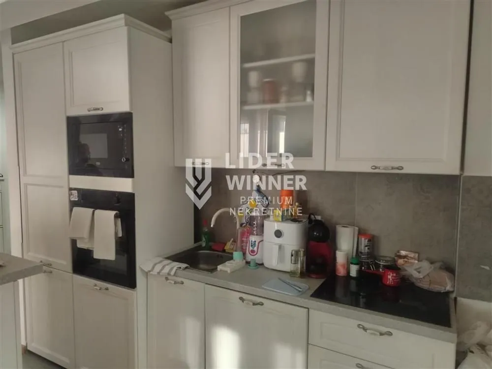 Sale, three bedroom apartment, 59m², Zvezdara Sve Podlokacije, Beograd
