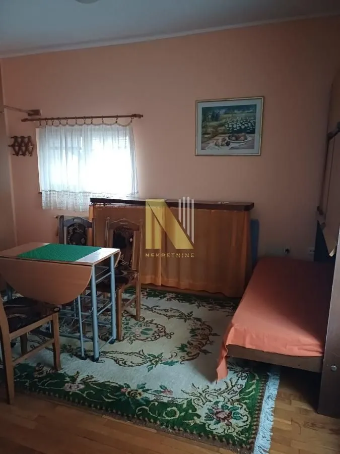 Prodaja, garsonjera, 21m², Salajka, Novi Sad Sve Podlokacije