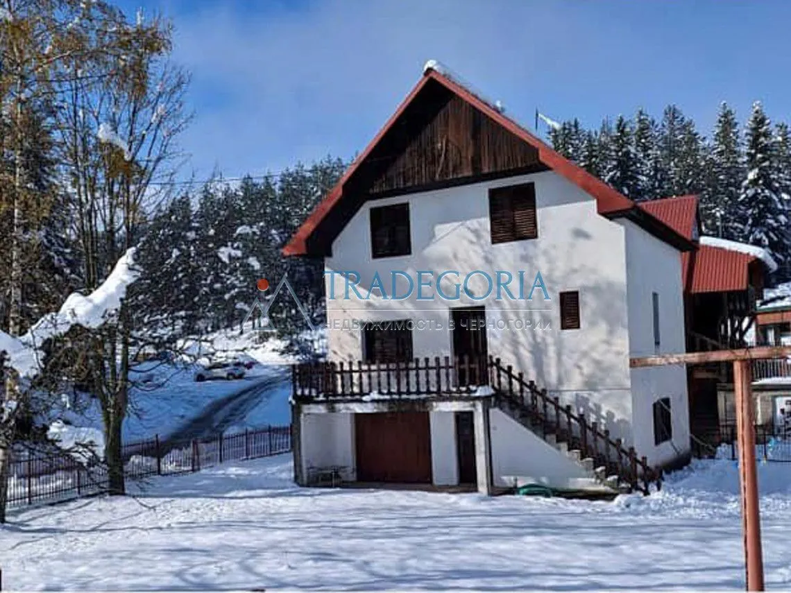 Prodaja, kuća, 166m², Žabljak, Crna Gora