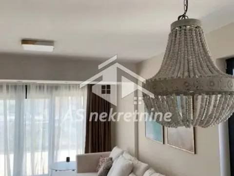 Izdavanje, trosoban stan, 75m², Stari Grad, Beograd - image 5