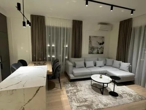 Izdavanje, trosoban stan, 70m², Savski Venac, Beograd - image 3