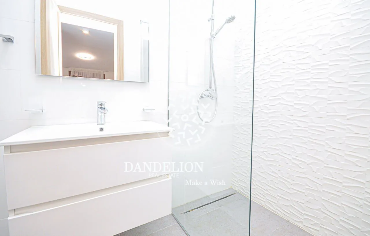 Rent, four bedroom apartment, 136m², Master Kvart, Podgorica
