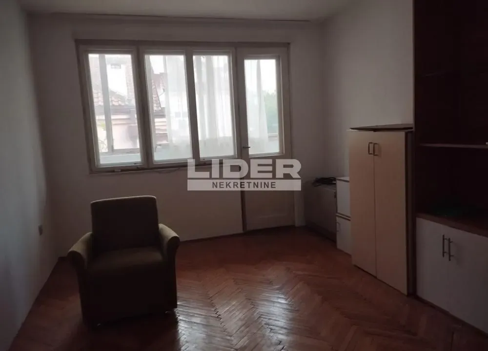 Prodaja, jednosoban stan, 38m², Karaburma, Palilula Sve Podlokacije