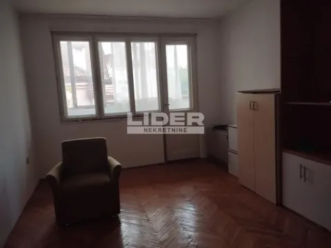 Sale, one bedroom apartment, 38m², Karaburma, Palilula Sve Podlokacije