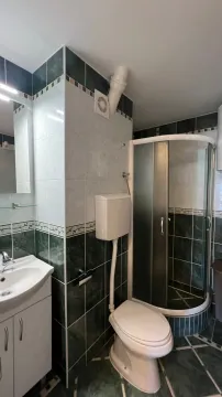 Rent, three bedroom apartment, 110m², Centar, Tivat - image 17