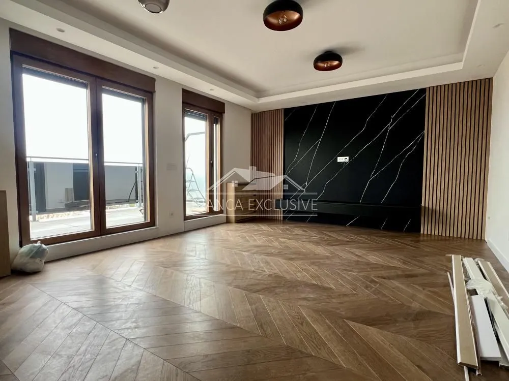 Prodaja, četvorosoban stan, 122m², Bulbulder, Zvezdara Sve Podlokacije