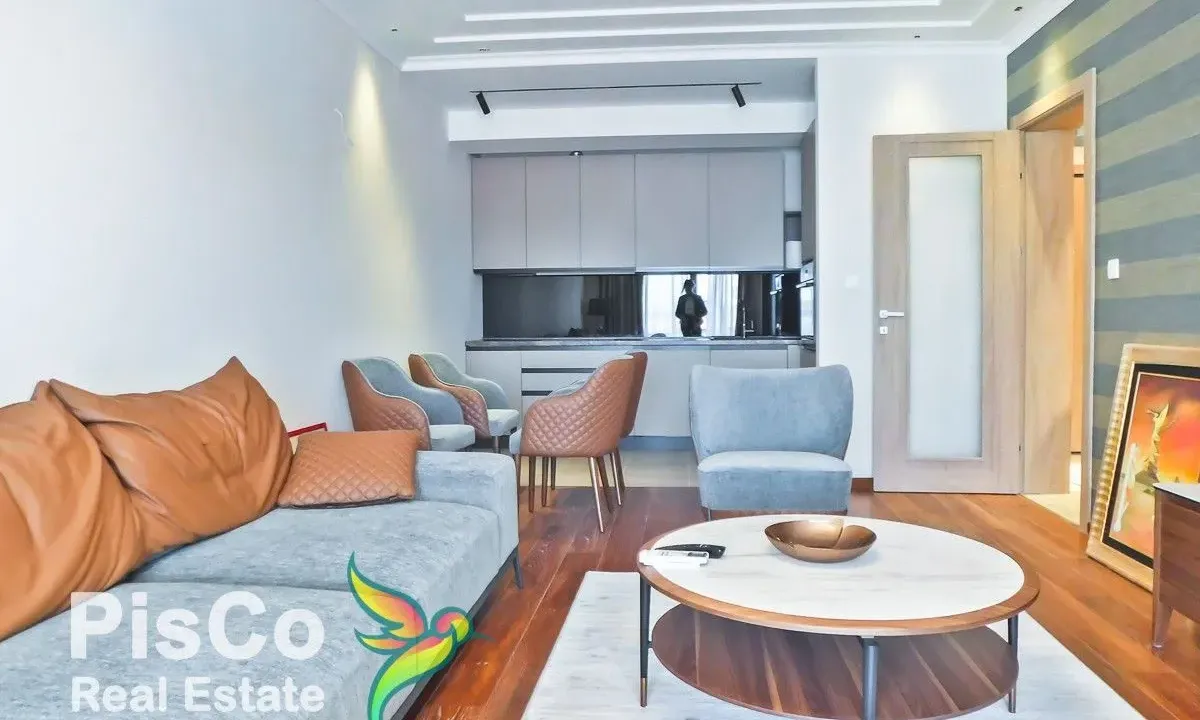 Izdavanje, dvosoban stan, 74m², Master Kvart, Podgorica