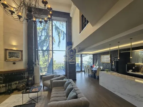 Kuća in Sremska Kamenica