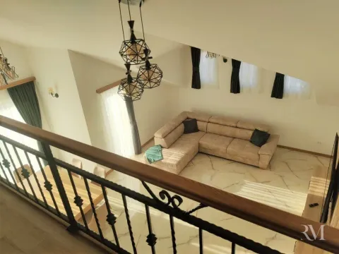 Rent, three bedroom apartment, 99m², Centar, Tivat - image 6