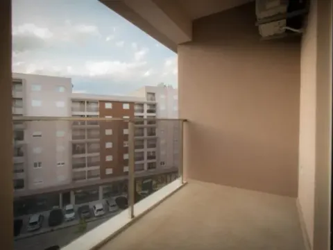 Izdavanje, jednosoban stan, 49m², Stari Aerodrom, Podgorica - image 12