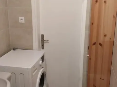 Izdavanje, kuća, 80m², Petrovaradin, Novi Sad - image 10