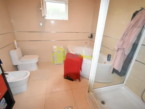 Prodaja, kuća, 212m², Donji Kokoti, Podgorica - image 21