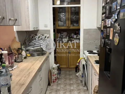 Sale, four bedroom apartment, 135m², Novi Beograd Blok 22, Novi Beograd Sve Podlokacije - image 3