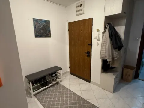 Sale, two bedroom apartment, 58m², Stari Aerodrom, Podgorica - image 6