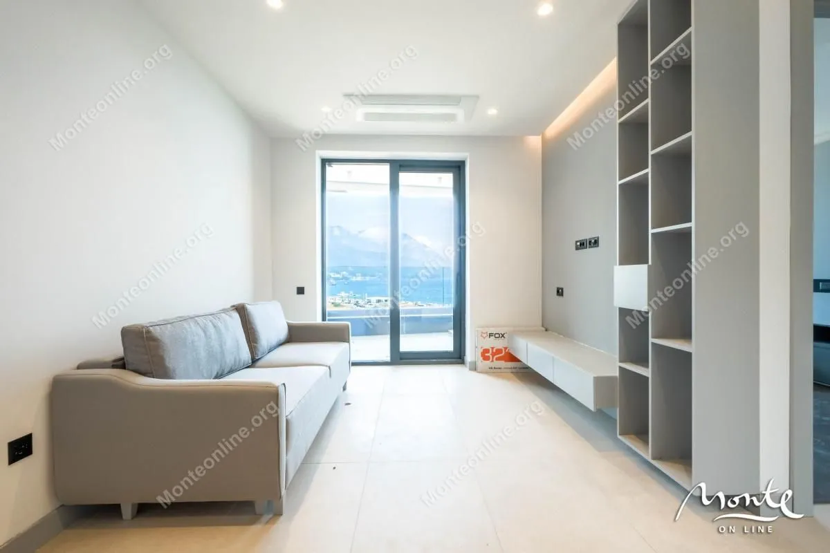 Sale, one bedroom apartment, 49m², Bečići, Budva