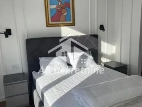 Izdavanje, četvorosoban stan, 83m², Senjak, Beograd - image 7