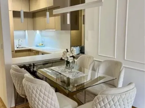 Izdavanje, dvosoban stan, 69m², Budva, Crna Gora - image 1