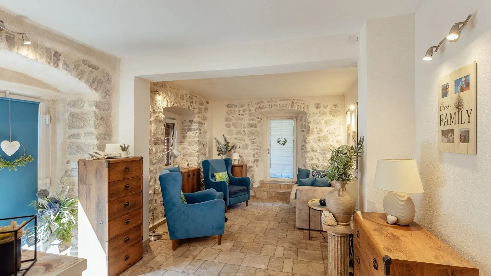 Prodaja, kuća, 240m², Risan, Kotor