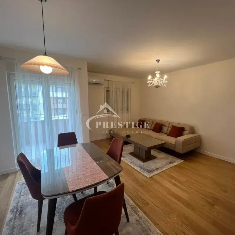 Rent, two bedroom apartment, 72m², Central Point, Podgorica