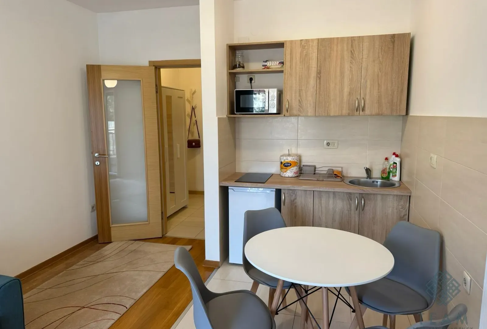 Rent, studio apartment, 26m², Blok 6, Podgorica