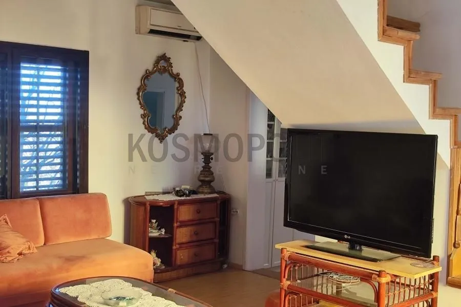 Prodaja, kuća, 220m², Voždovac Sve Podlokacije, Beograd