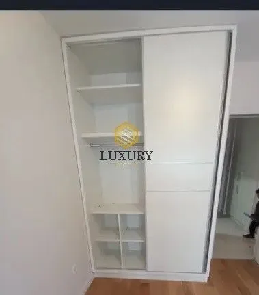 Izdavanje, jednosoban stan, 47m², Central Point, Podgorica