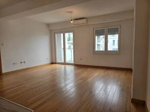 Sale, one bedroom apartment, 49m², Ljubović, Podgorica - image 4