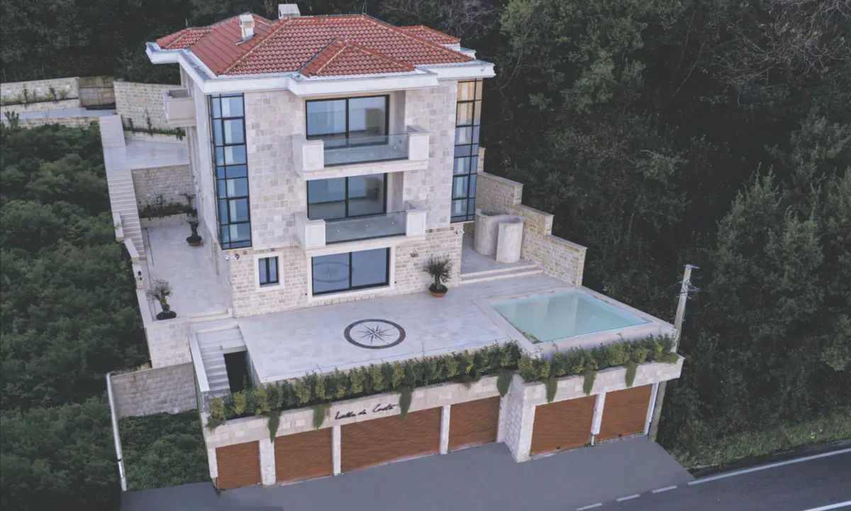 Prodaja, ugostiteljski objekat, 750m², Kostanjica, Kotor