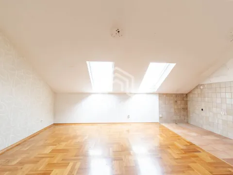 Sale, one bedroom apartment, 43m², Stari Aerodrom, Podgorica - image 1