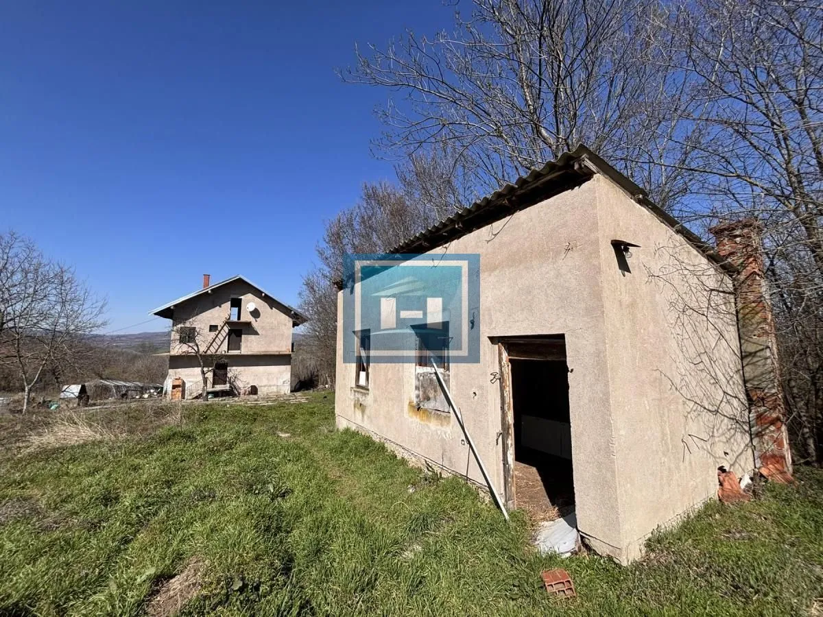 Prodaja, kuća, 360m², Šantarovac, Jagodina