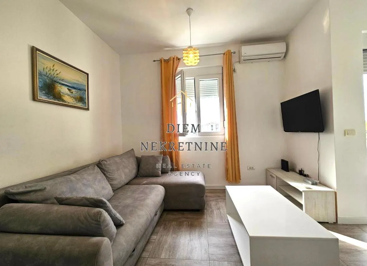 Izdavanje, jednosoban stan, 49m², Šušanj, Bar
