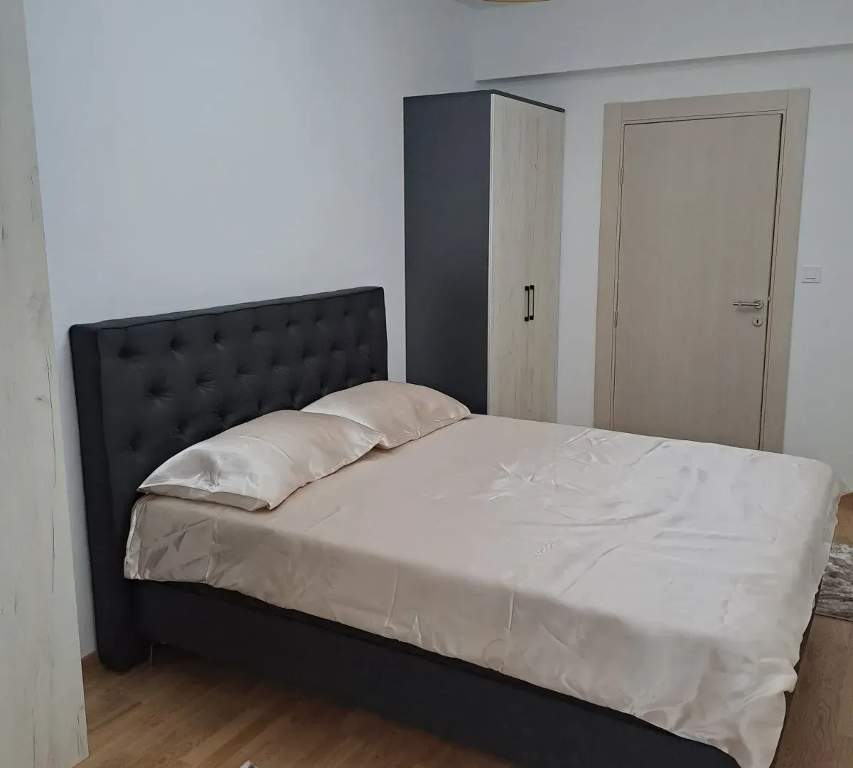 Izdavanje, dvosoban stan, 60m², Stara Varoš, Podgorica