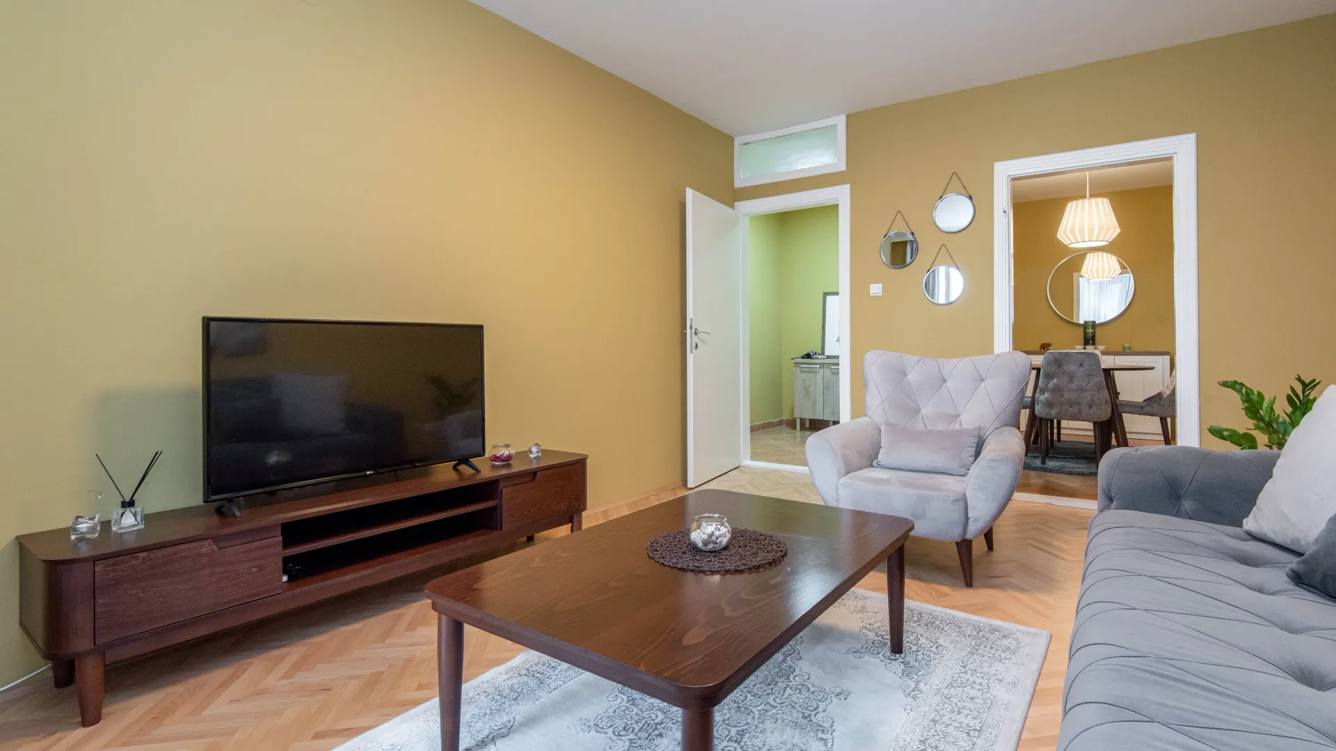 Prodaja, jednosoban stan, 62m², Makedonsko naselje, Bar