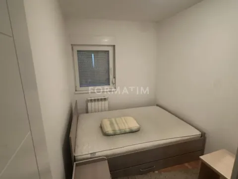 Rent, three bedroom apartment, 60m², Uciteljsko Naselje, Zvezdara Sve Podlokacije - image 2