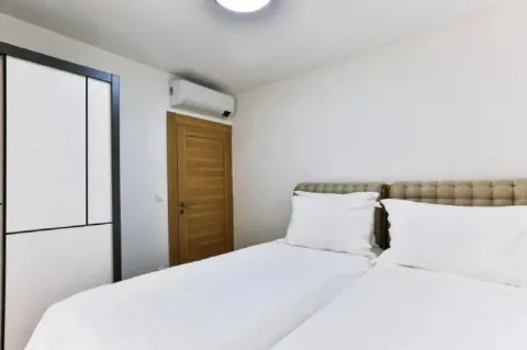 Rent, two bedroom apartment, 59m², Pržno, Budva - image 2